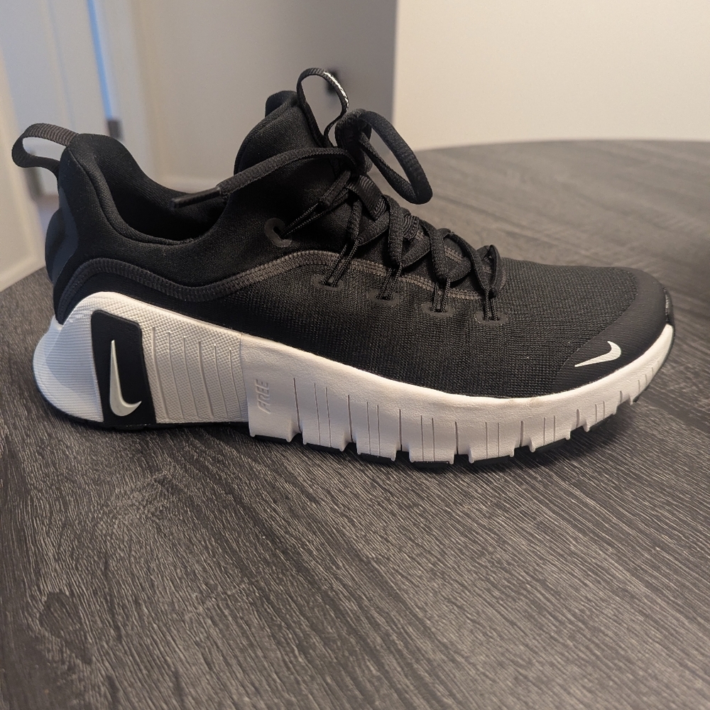 Nike Free Metcon 6 Women's Workout Shoes - Picture 4 of 9